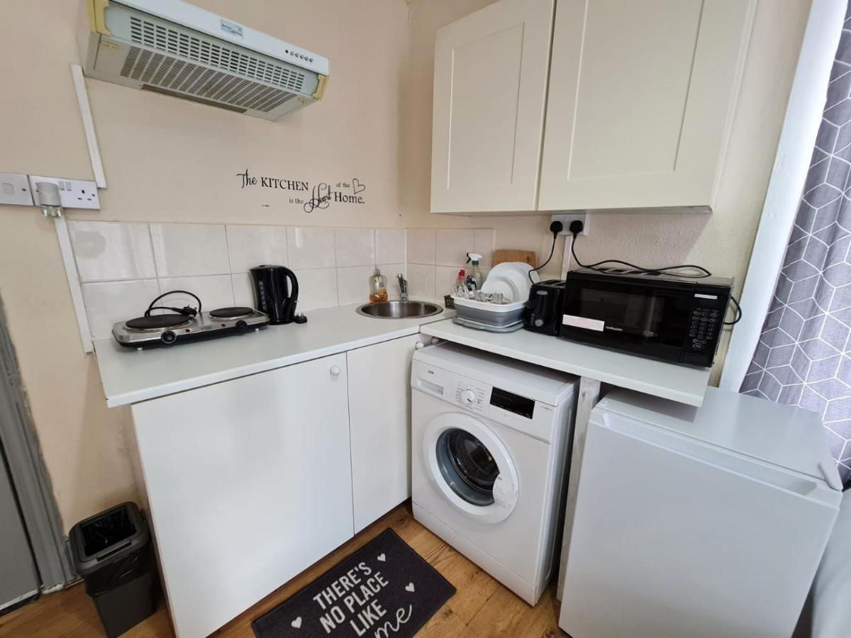 Lovely Private Room Near Central لندن المظهر الخارجي الصورة