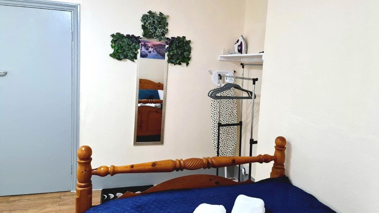 Lovely Private Room Near Central لندن المظهر الخارجي الصورة